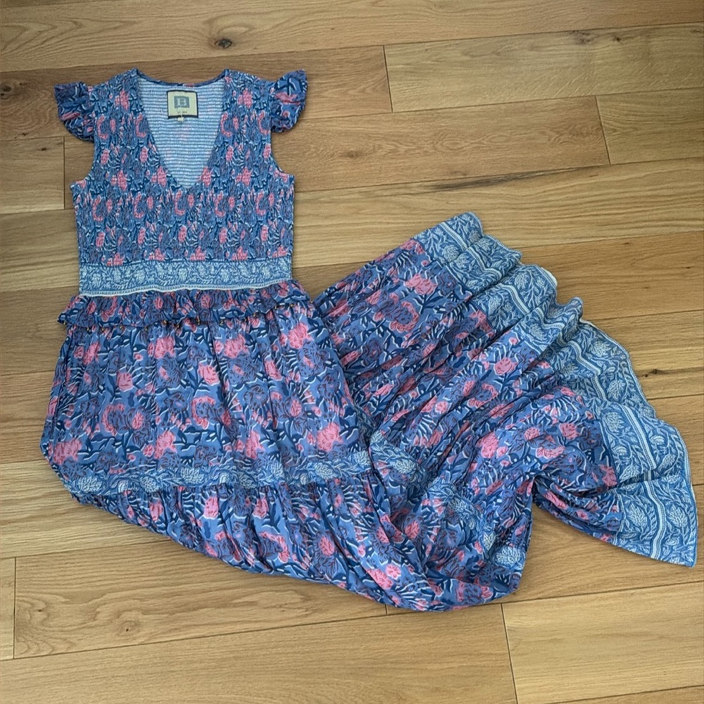 Bell Dress XS